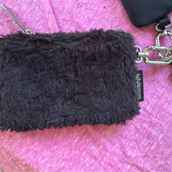 Lululemon Dual Pouch Wristlet
Plush Fleece - Black - Picture 10 of 10